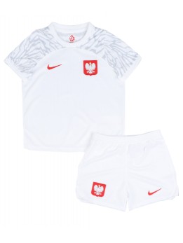 Polen Heimtrikotsatz für Kinder WM 2022 Kurzarm (+ Kurze Hosen)